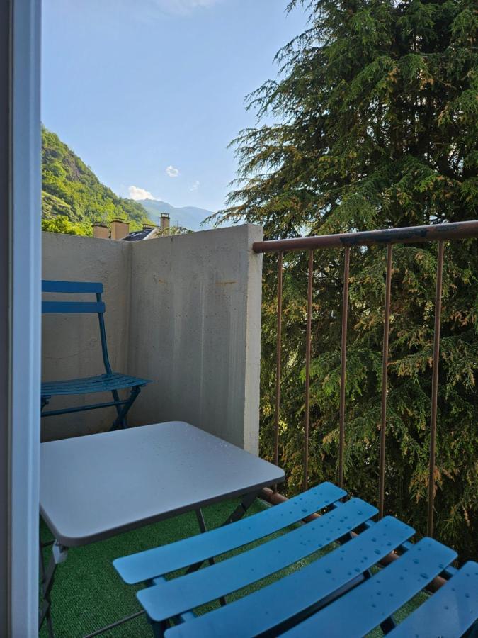 Chez Louise, Appartement T3 A Deux Pas Du Centre Bagnères-de-Luchon Extérieur photo